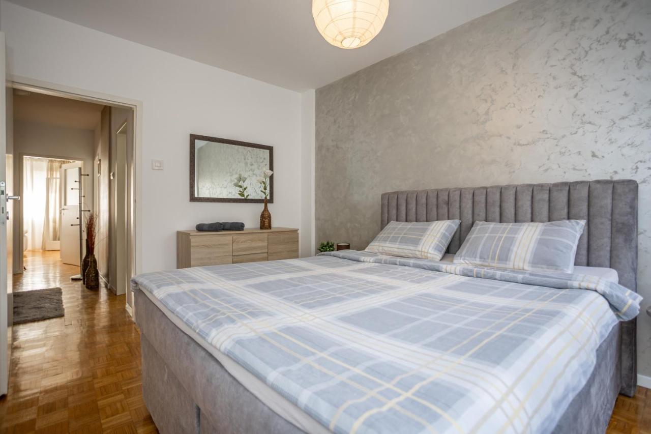 Apartment Sara Belgrad Exterior foto